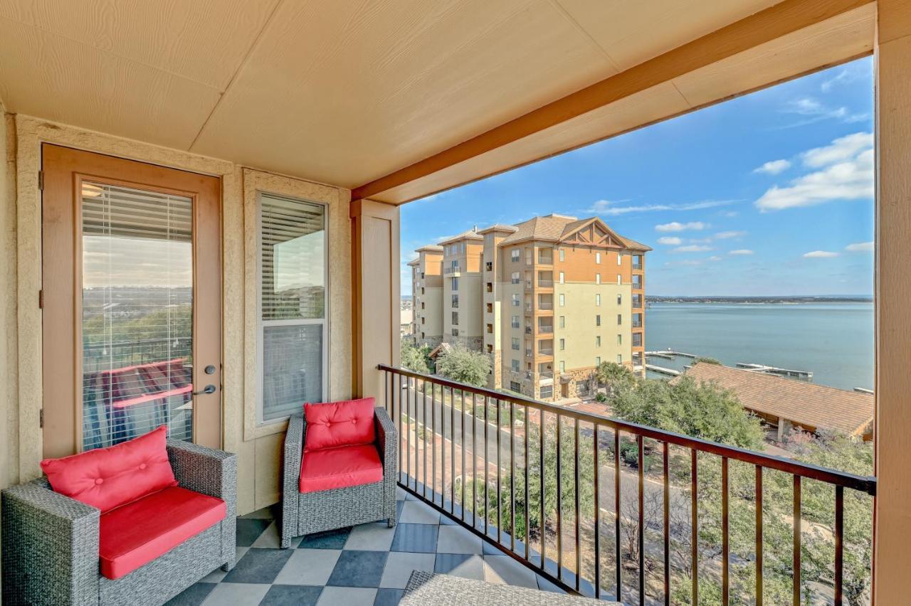 Stylish Corner Condo With Incredible Views Of Lake Lbj With Large Outdoor Patioホースシュー・ベイ エクステリア 写真